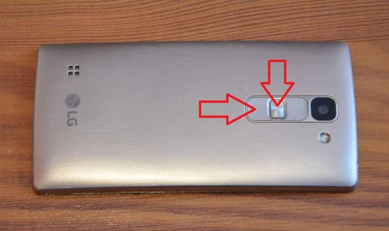 Jak udělat snímek obrazovky na LG Spirit mobilu