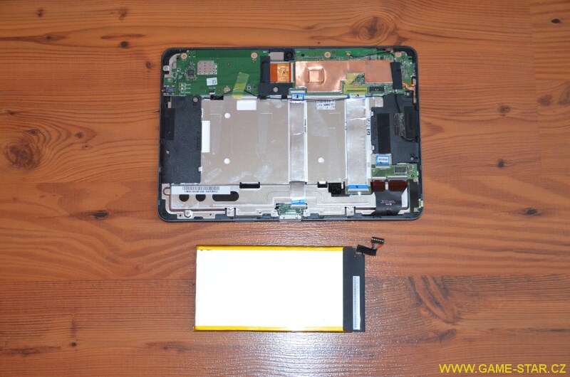 Jak vyměnit baterii v tabletu Asus Transformer Pad TF103C 4